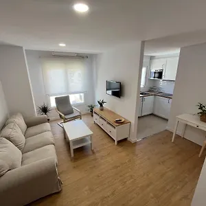 https://apartamento-chiclana-de-la-frontera-11130.es-andalucia.com